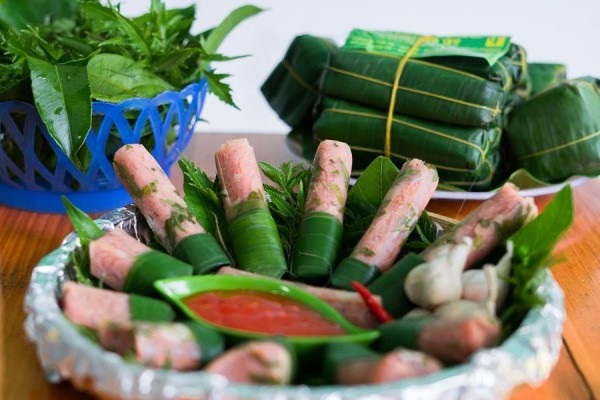Thuyết minh về món ăn nem chua Thanh Hoá